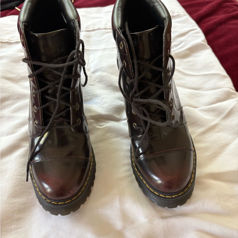 Stylish burgundy Leather Women's Boots- Dr. Martens